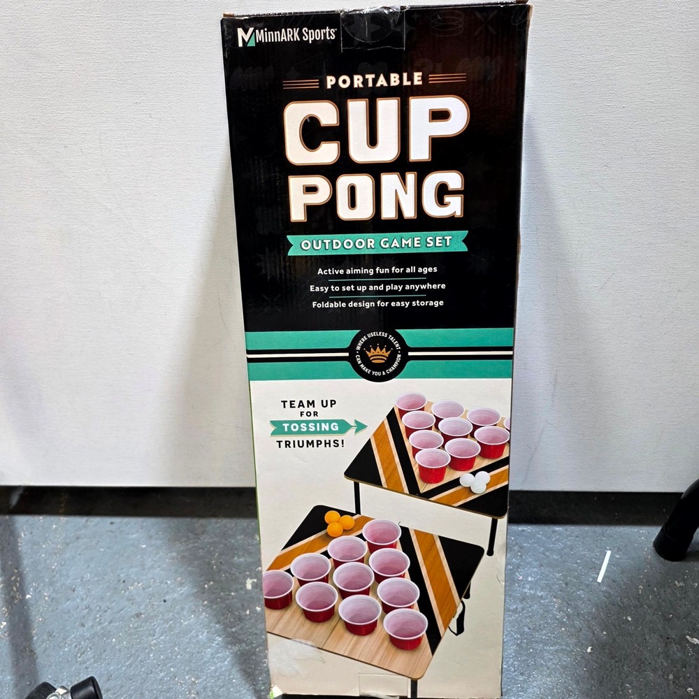 MinnARK Sports Portable Cup Pong Outdoor Game Set Multicolor Tailgate Party Kit